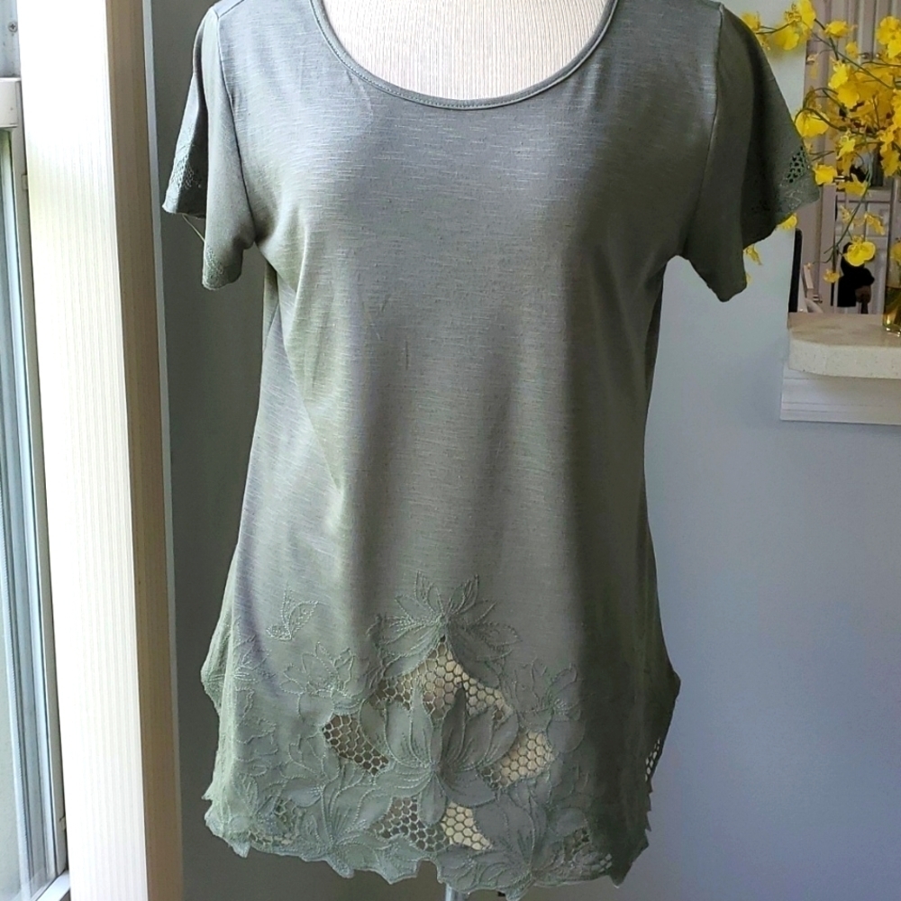 ADIVA, moss green woman's‎ top, pull on. Cut outs and embroidery. Size medium.